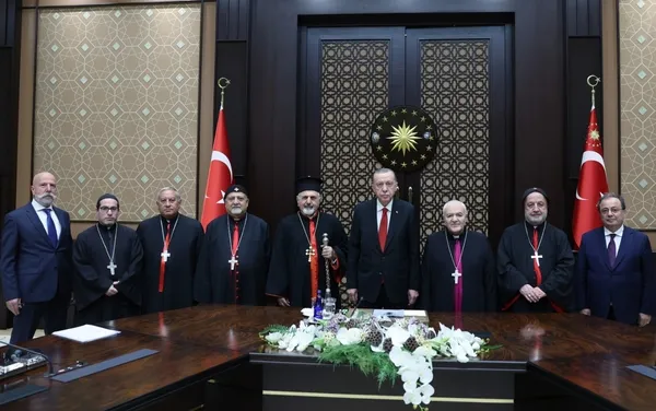 Başkan Erdoğan Moğolistan Ulusal Büyük Kuralı Başkanı Gombojav'u kabul etti! Anlamlı "Türk" hediyesi... - 6