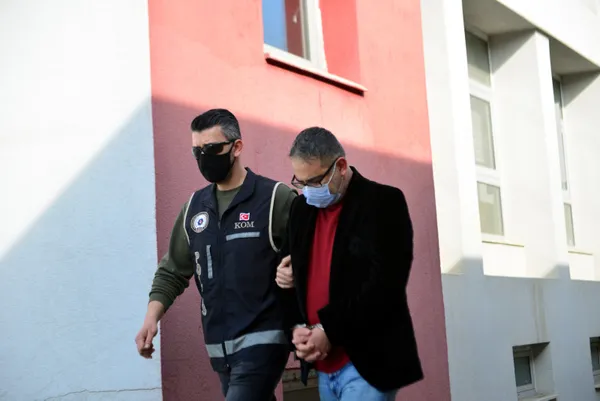 1650618378429.jpg Çalıştığı bankanın müşteri imzalarını taklit etti! İşte 12 milyon TL kredi çeken zanlıların cezası - 4