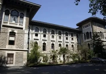 İstanbul Erkek Lisesi’nde okul müdürü hakkında karar!