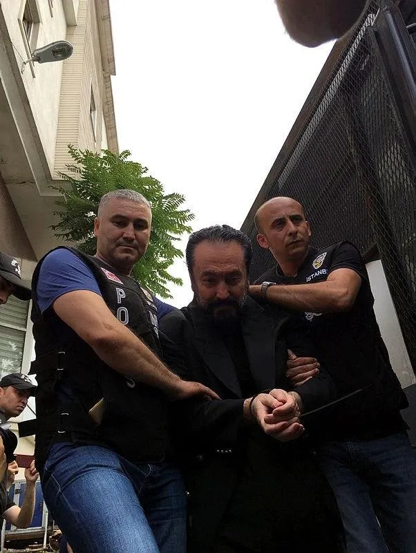 adnan oktar in savunmasi ortaya cikti