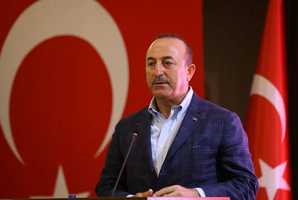 Savaş gemileri Akdeniz’e iniyor! Türkiye yeni Navtex ilan etti...