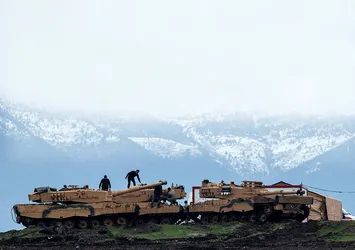 Alkana köyü PYD/PKK'dan arındırdı