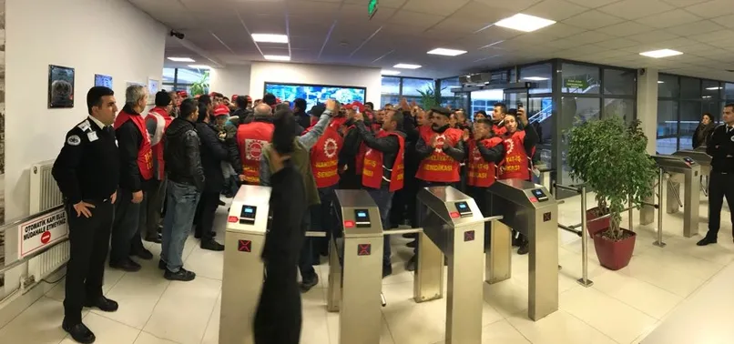 250 işçi CHP'li Çankaya Belediyesini bastı