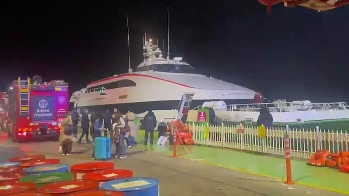 BUDO'da yangın paniği! Çok sayıda kişi hastaneye kaldırıldı