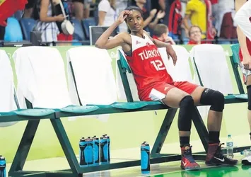 Lara Sanders’a şok ceza