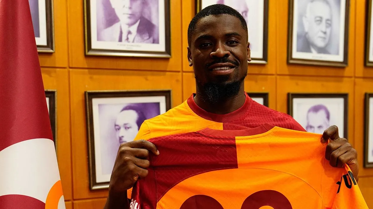 Galatasaray'a Serge Aurier bir kötü haber daha! Yıldız oyuncu iki maçı daha kaçıracak...