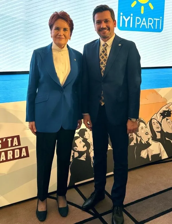 İYİ Partili Melih Aydın CHP ve trollerini topa tuttu! Artık yetti hadsizliğinizi çekmek zorunda değiliz