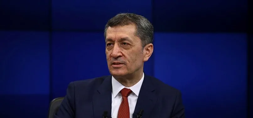 Son dakika: Milli Eğitim Bakanı Ziya Selçuk: Uzaktan eğitim süresi uzatıldı