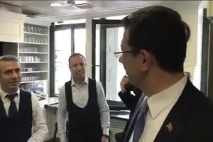 Musakka dedi ünlü balıkçıda çıktı