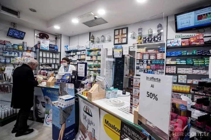 İtalya'dan ürküten koronavirüs (corona virüs) açıklaması: 40-45 yaş aralığı... 16