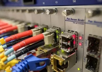 Deniz altı kablo arızası Doğu Afrika'da internet erişimini kesintiye uğrattı