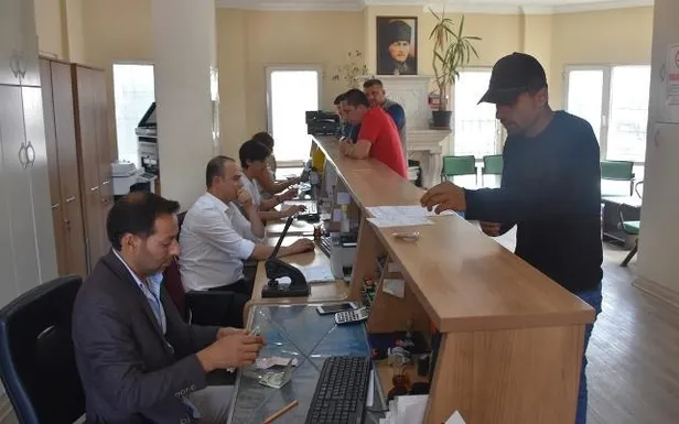 Arefe günü noterler açık mı? 19 Temmuz (bugün) noterler açık mı? İşte çalışma saatleri... - 4