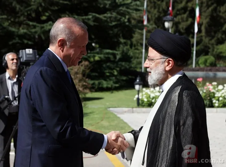 Başkan Recep Tayyip Erdoğan’da İran’da resmi törenle karşılandı