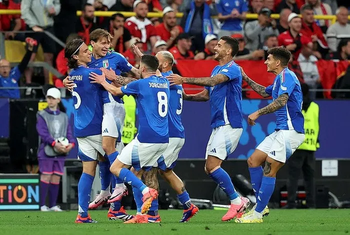 İtalya’dan muhteşem dönüş! Arnavutluk’u 2-1 mağlup etti