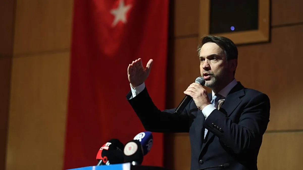 Bakan Alparslan Bayraktar'dan 19 Mayıs paylaşımı: O ateş hiç sönmedi