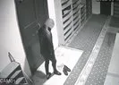 Camideki ayakkabı hırsızı kamerada