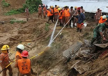 Bangladeş'te heyelan: Ölü sayısı 132'ye yükseldi