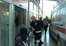 Adana'da tarım işçilerini taşıyan minibüs devrildi: 17 yaralı