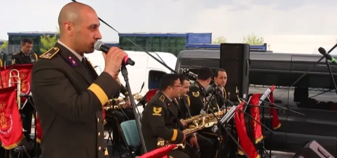 Askeri bandodan müzik şöleni