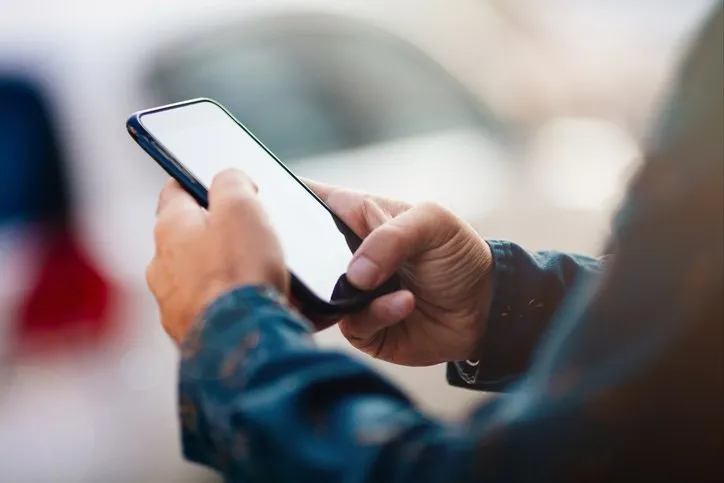 İşte dünyanın ilk cep telefonu! Özellikleri şaşkına çevirdi İşte dünyanın ilk cep telefonu! Özellikleri şaşkına çevirdi