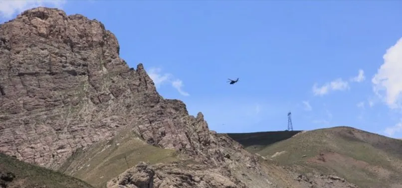 Hakkari'de helikopter hareketliliği