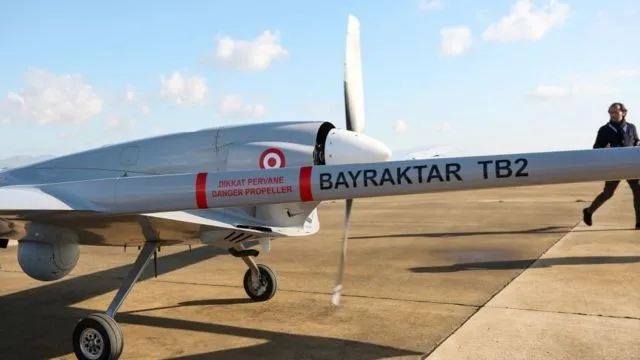 Son dakika: Alman basını Türk SİHA’larını konuşuyor: Biz SİHA’ları tartışırken Türkiye çok yüksek teknik düzeye ulaştı - 1