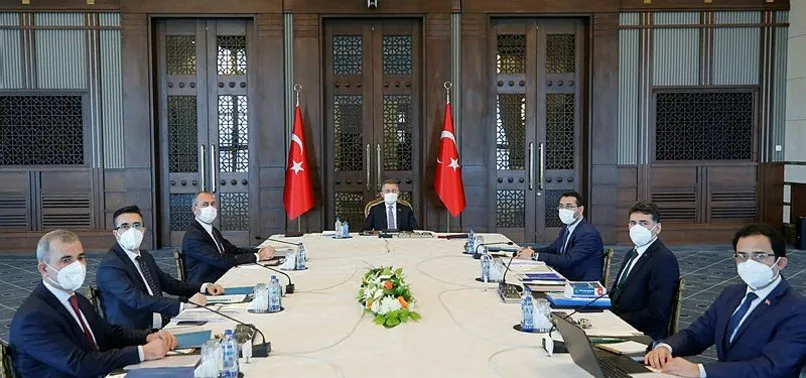Adalet Bakanı Abdulhamit Gül'den darbe çağrışımlı bildiriye sert tepki: Bu karanlık zihniyetle mücadeleyi elbette sürdüreceğiz