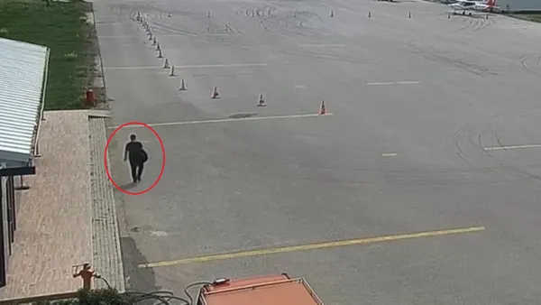 Son dakika: Ölüme böyle gitmişler! Bursa'da düşen uçağın pilotlarının havalimanındaki son görüntülerine A Haber ulaştı - 1
