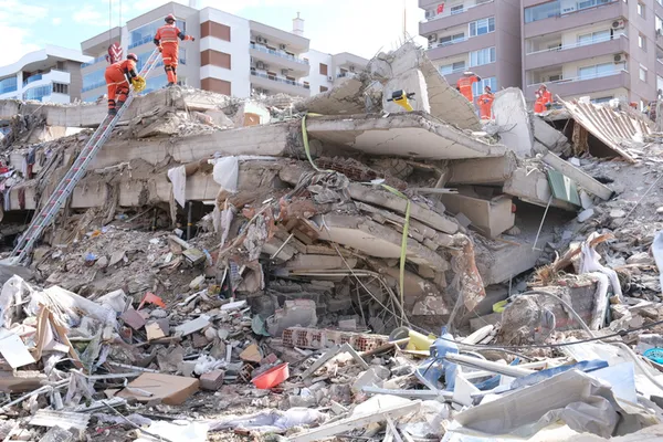 1623841794459.jpg Uzman isimden İzmir için deprem uyarısı: Bu iki faya dikkat - 2