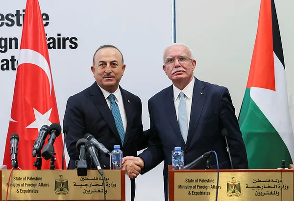 Son dakika: Dışişleri Bakanı Mevlüt Çavuşoğlu'ndan Ramallah’ta önemli açıklamalar - 7