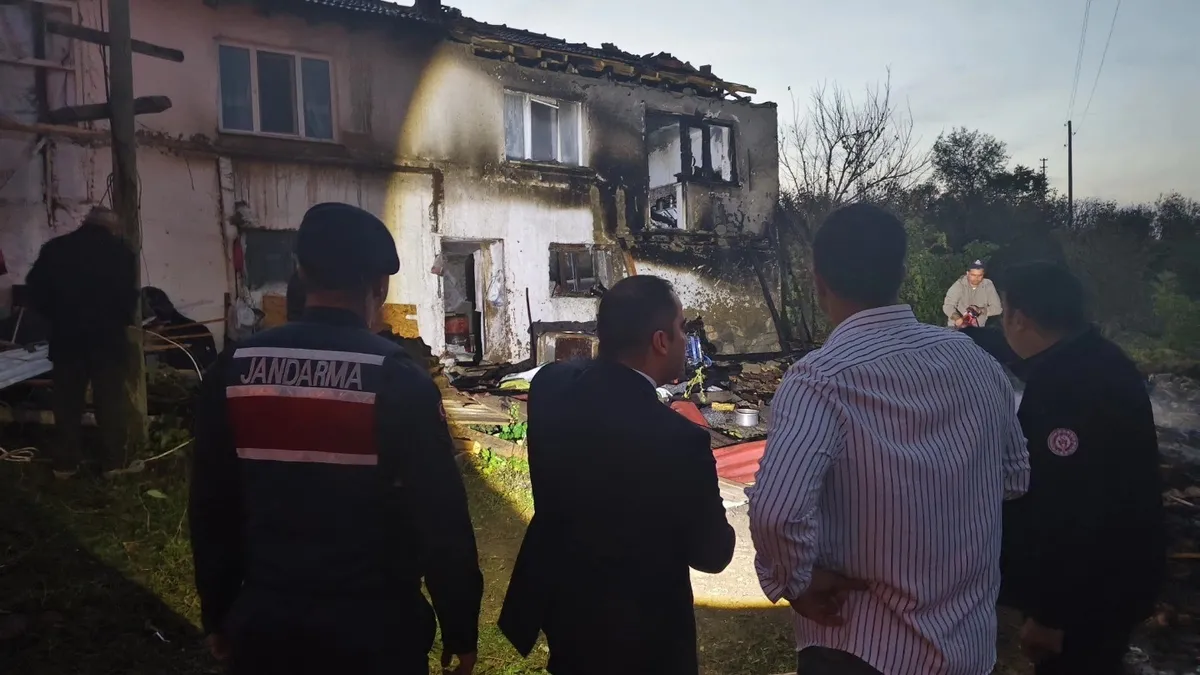 Bilecik'te ev yangını kontrol altına alındı