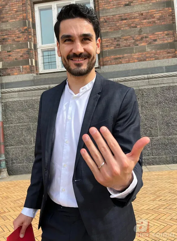 Futbolcu İlkay Gündoğan ile sevgilisi Sara Arfaoui'den sürpriz evlilik 6