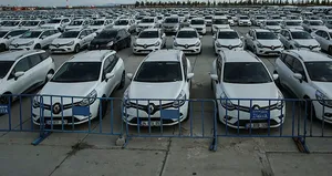 Zırhlı arabaya binip hizmet araçlarına israf diyen İmamoğlu’na çağrı!