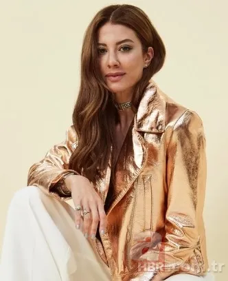 Kıvanç Tatlıtuğ ile Başak Dizer’in altın saçlı oğlu Kurt Efe kime benziyor? Yakışıklı oyuncu açıkladı: Oğlum kesinlikle… 6