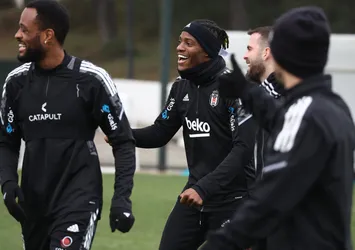Beşiktaş'ın Öznur Kablo Malatyaspor maçı kadrosu belli oldu