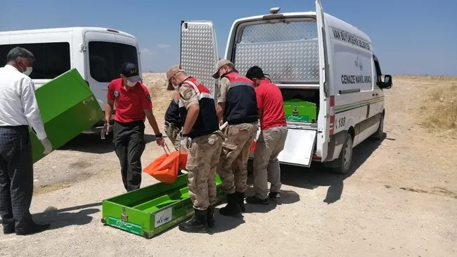 Van Gölü'nde 1 kişinin daha cansız bedenine daha ulaşıldı - 3