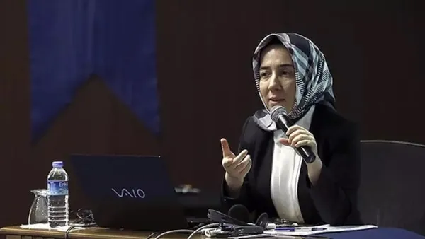 baskan-erdoganin-kararlari-resmi-gazetede-merkez-bankasi-baskan-yardimciligina-yeni-isimler-atandi-1690493462828.jpeg Başkan Erdoğan'ın kararları Resmi Gazete'de! Merkez Bankası Başkan Yardımcılığı'na yeni isimler atandı - 4