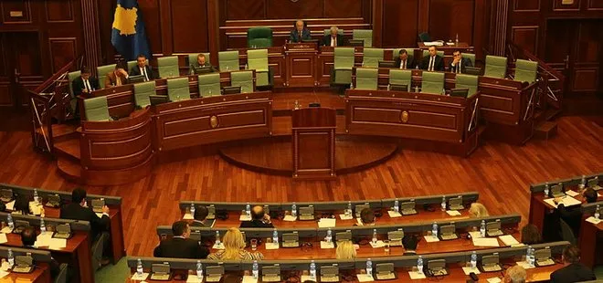 Kosova Meclisinde olağanüstü FETÖ oturumu: Cumhurbaşkanı Erdoğan’ı destekliyoruz