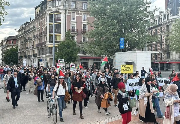 ABD'de Gazze eylemine polis müdahalesi! Öğrencilere ters kelepçe ve plastik mermi! Tutuklananların sayısı 2 binin üzerine çıktı - 12