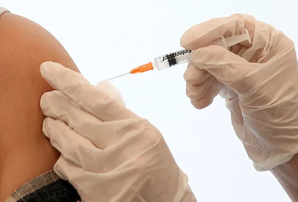 CHP ve TTB’den TURKOVAC hazımsızlığı! Halkın canını hiçe sayarcasına yerli aşıya organize saldırı