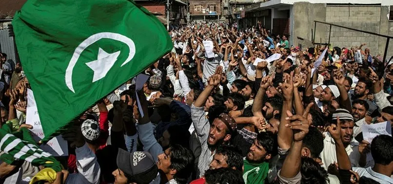 Baskılar işe yaradı! Hindistan'dan Cammu Keşmir için geri adım