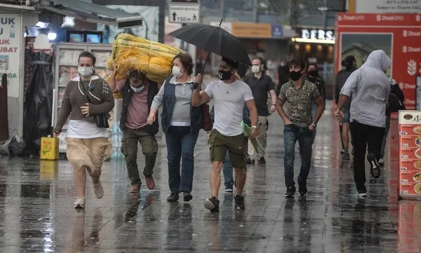 İstanbul ve onlarca il için yağmur uyarısı! Meteoroloji'den 24 il için kritik açıklama | Sıcaklıklar kaç derece düşecek? - 3