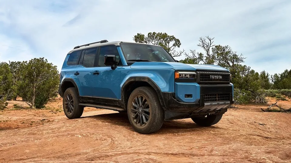 2024 Toyota Land Cruiser Prado tanıtıldı | Yeni Land Cruiser Prado Türkiye'de ne zaman satışa sunulacak?