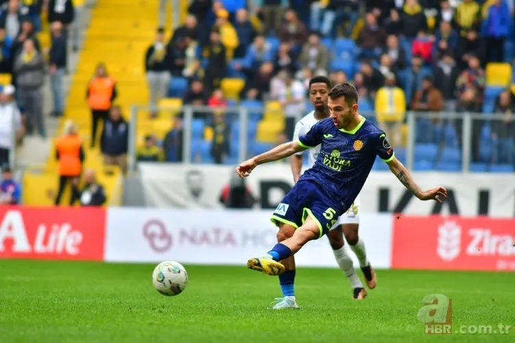 Arda Turan’dan Galatasaray’a transfer çıkarması! O futbolcunun peşine düştü… 16