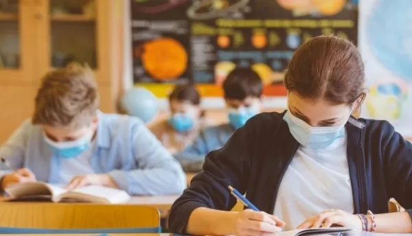 Telafi eğitiminin detayları belli oldu! Telafi eğitimi nasıl olacak? Öğrenciler karnelerini ne zaman alacak?