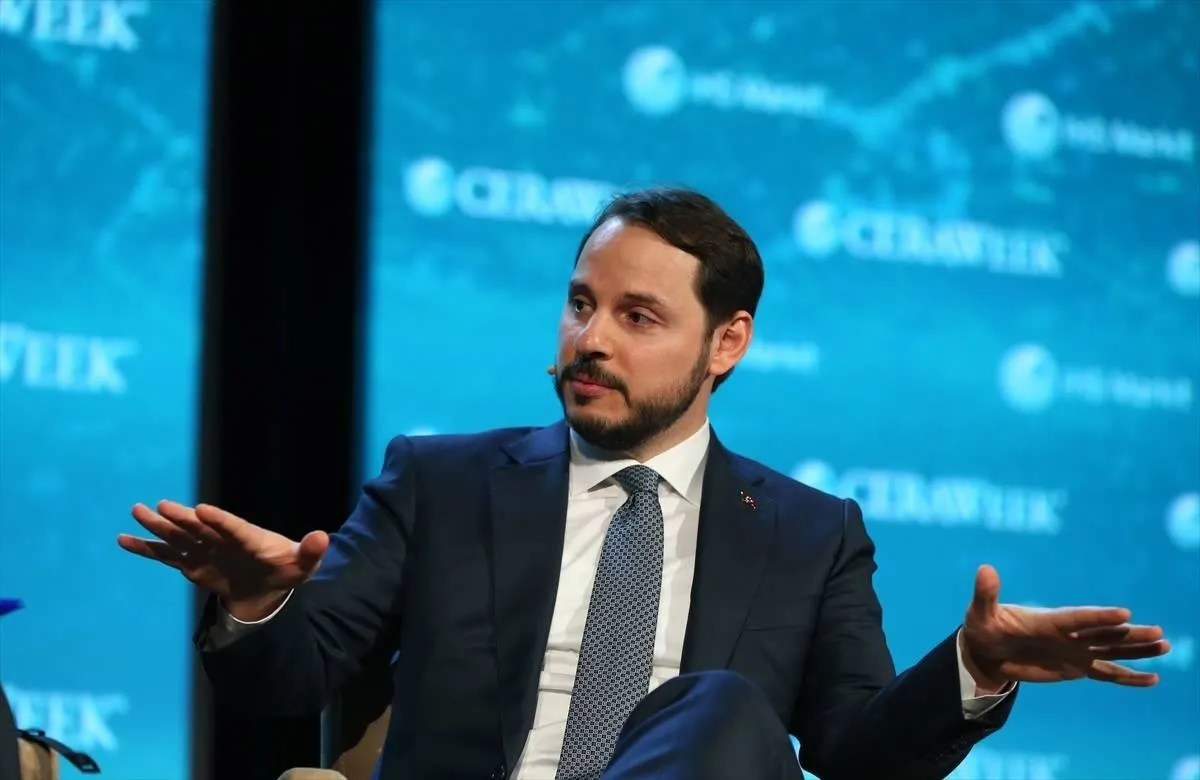 Berat Albayrak'ın kaleme aldığı "Burası Çok Önemli" sesli kitap oldu! Giriş ve sonuç kısmında Berat Albayrak detayı