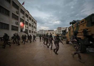 Afrin'de terörün izleri yok edildi