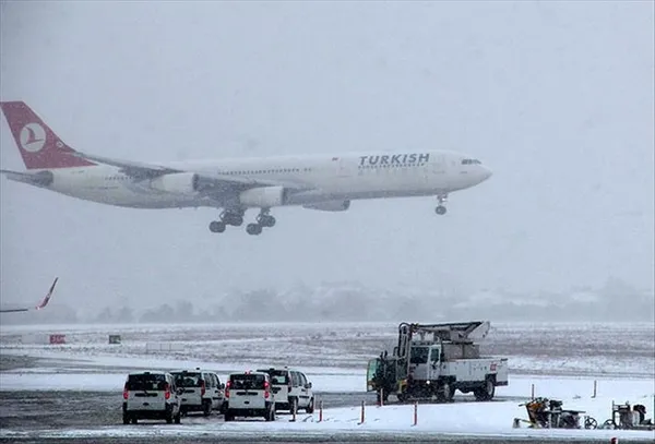 Uçak seferleri iptal mi oldu? 24-25 Ocak THY, Pegasus uçak seferleri iptal mi?