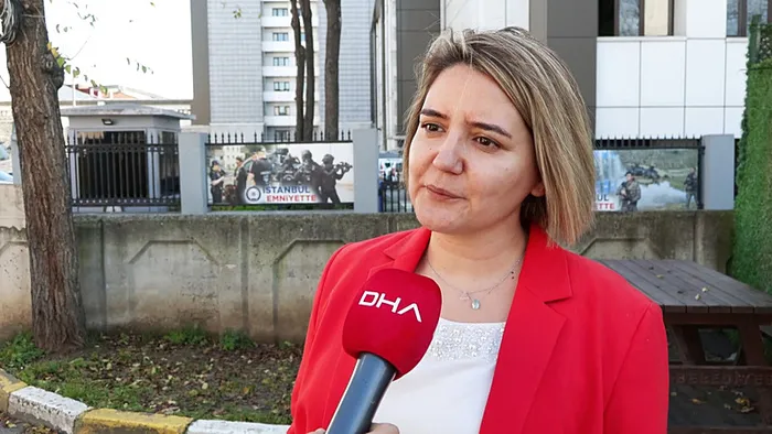 kerimcan-durmaz-gozaltinda-yasa-disi-bahis-sorusturmasi-1736256736683.jpeg Kaynak: DHA