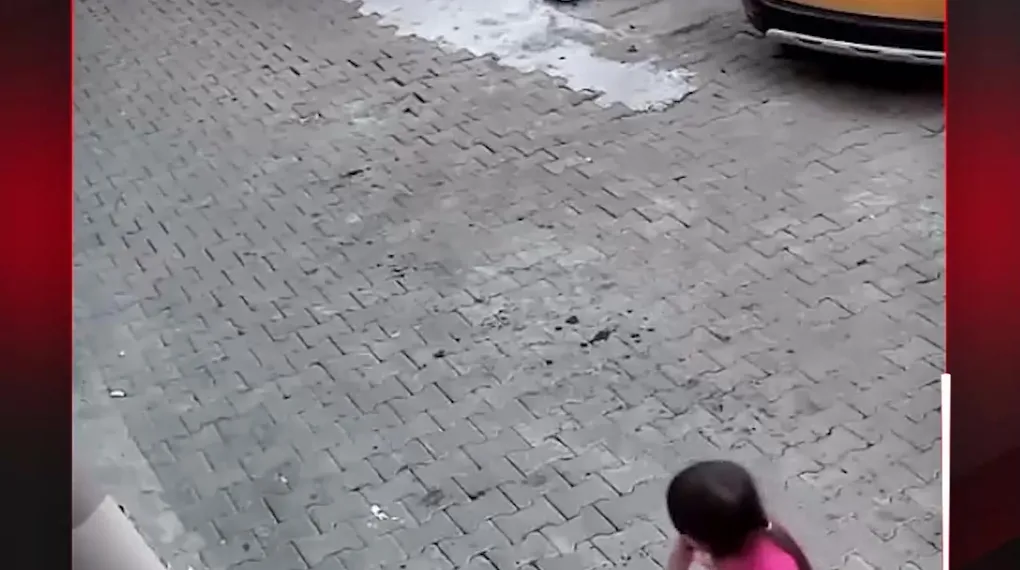NE GÜZELSİN ÇOCUK...